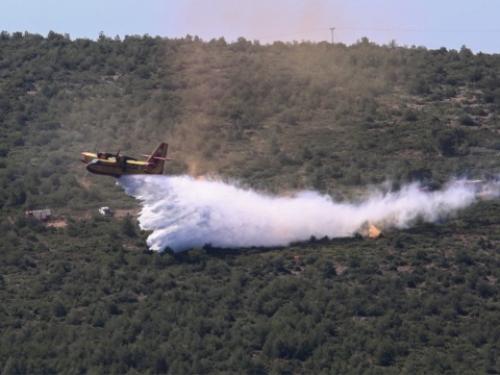 Σοβαρές εξελίξεις στην ελληνική κοινωνία: Από κλοπές έως πυρκαγιές