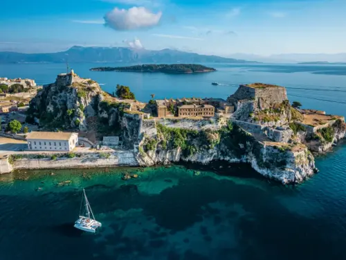 Ανησυχητικά στοιχεία για τη χρήση αντιβιοτικών στην Ελλάδα το 2024