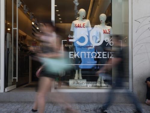 Σοβαρές πολιτικές εξελίξεις: Φωτιές, επιθέσεις και κοινωνικές τραγωδίες