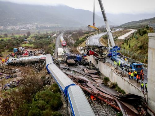 Σοβαρές πολιτικές εξελίξεις που συγκλονίζουν την κοινωνία