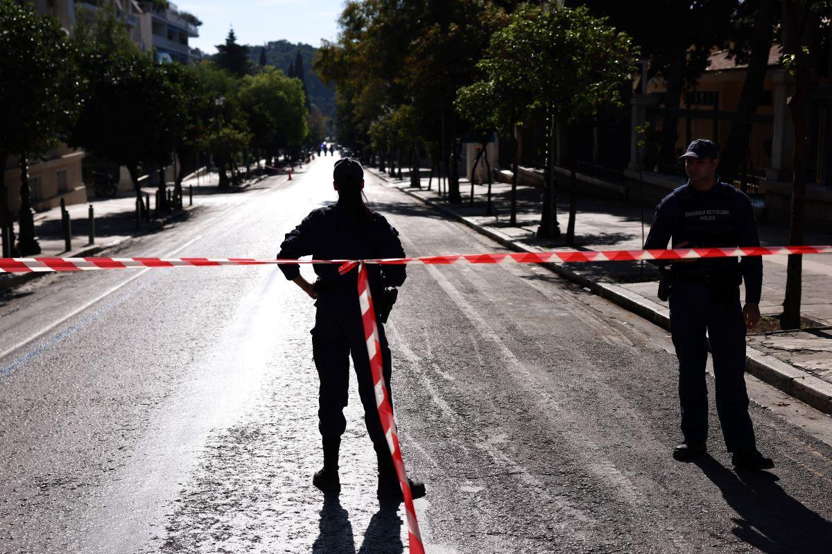 Καλοκαίρι με προκλήσεις: Τουρισμός, καιρός και κοινωνικά ζητήματα