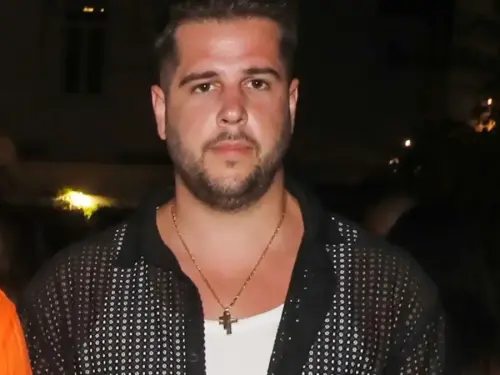 Συγκίνηση και ιστορία στον κόσμο του ποδοσφαίρου και της ζωής