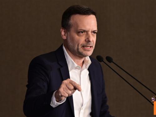 Σημαντικές Πολιτικές Εξελίξεις: Από την Αύξηση του Κατώτατου Μισθού μέχρι τις Συνεργασίες των Κομμάτων