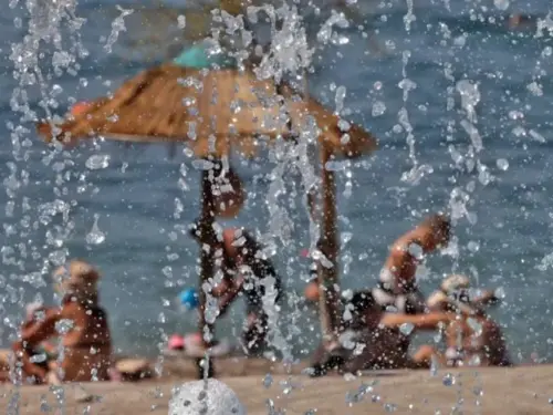 Τραγωδίες και εξελίξεις στην Ελλάδα: Από λιμάνια έως φωτιές
