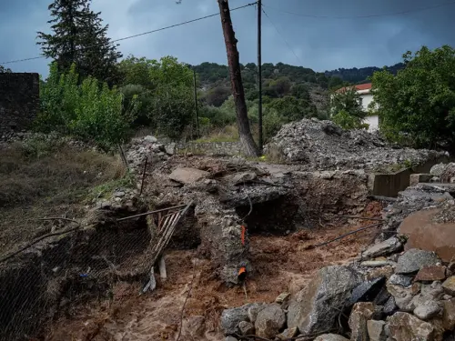 Σοβαρές Πολιτικές Εξελίξεις στην Ελλάδα: Από τροχαία μέχρι μεταναστευτικά ζητήματα
