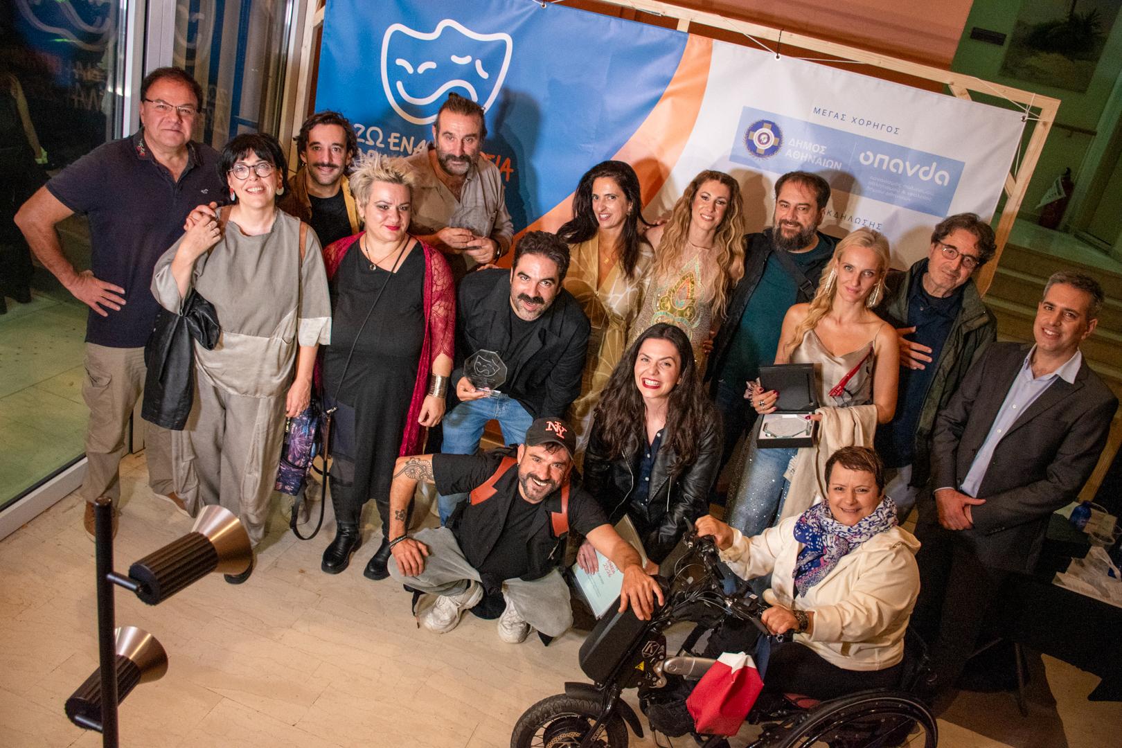 Απώλεια και Δημιουργία: Ο Διονύσης Χαριτόπουλος και οι Πολιτιστικές Εξελίξεις