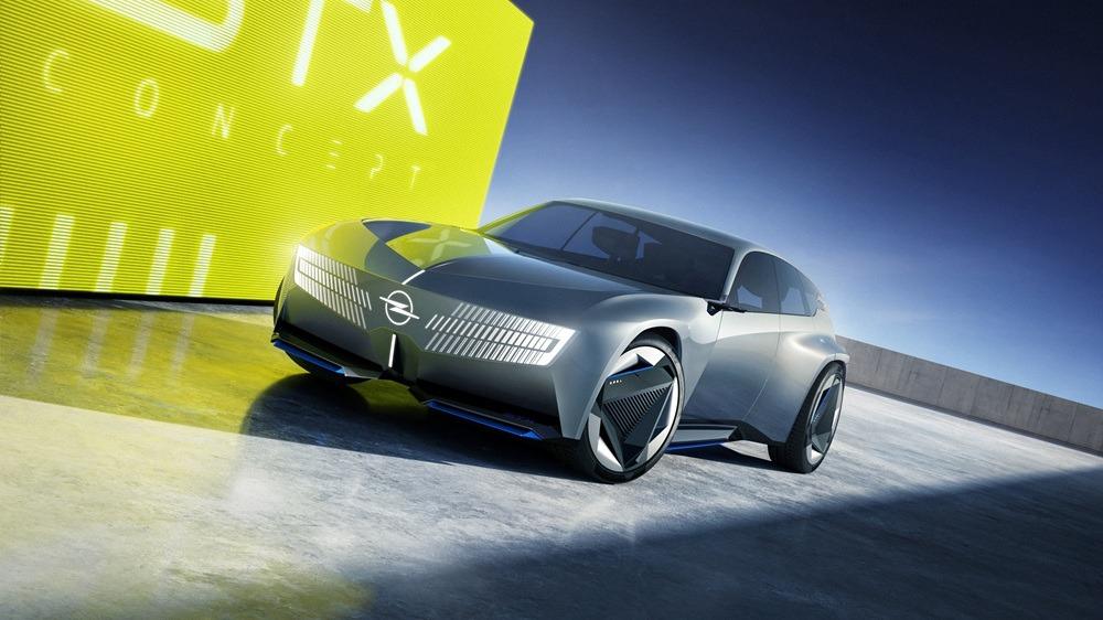 OPEL STX Concept: Το ηλεκτρικό Sports Tourer με τετρακίνηση και ταχύτητες άνω των 200 χλμ./ώρα