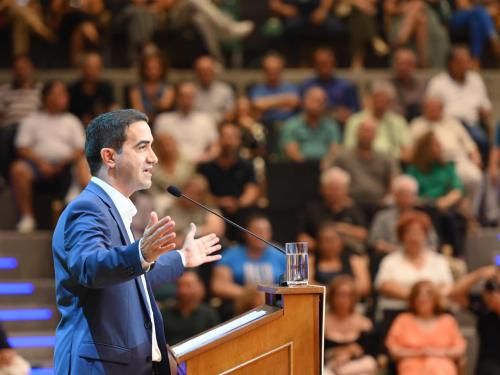 Κατρίνης: Δεν χρωστάω σε κανέναν, δεν με κρατάει κανένας – Αντιπολίτευση δεν κάνουν όσοι δεν λένε τίποτα