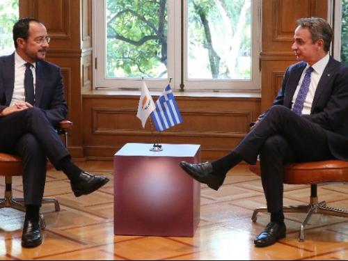 Συνάντηση Κυρ. Μητσοτάκη με τον Πρόεδρο της Κυπριακής Δημοκρατίας στο Μέγαρο Μαξίμου
