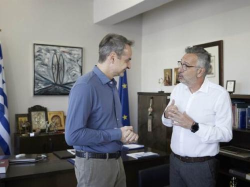 Επίσκεψη Πρωθυπουργού Μητσοτάκη στο Δήμαρχο Αγίου Δημητρίου: Συνεργασία για την Ανάπτυξη της Πόλης