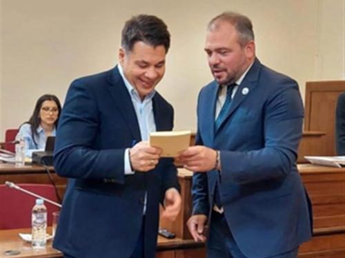 Συνάντηση του Προέδρου της Επιτροπής Ελληνισμού της Διασποράς, κ. Φίλιππου Φόρτωμα, με μαθητές ομογενειακού σχολείου "A. Fantis School" στις ΗΠΑ