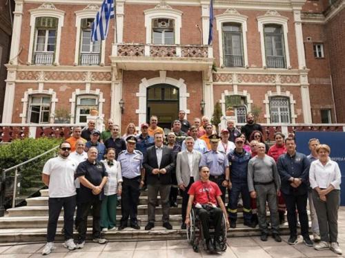 Α. Τζιτζικώστας: «Εξασφαλίσαμε πάνω από 15 εκατ. ευρώ από το νέο ΕΣΠΑ για την ενίσχυση της Πολιτικής Προστασίας στην Κεντρική Μακεδονία» – Νέος εξοπλισμός για τη 2η ΕΜΑΚ και τους εθελοντές