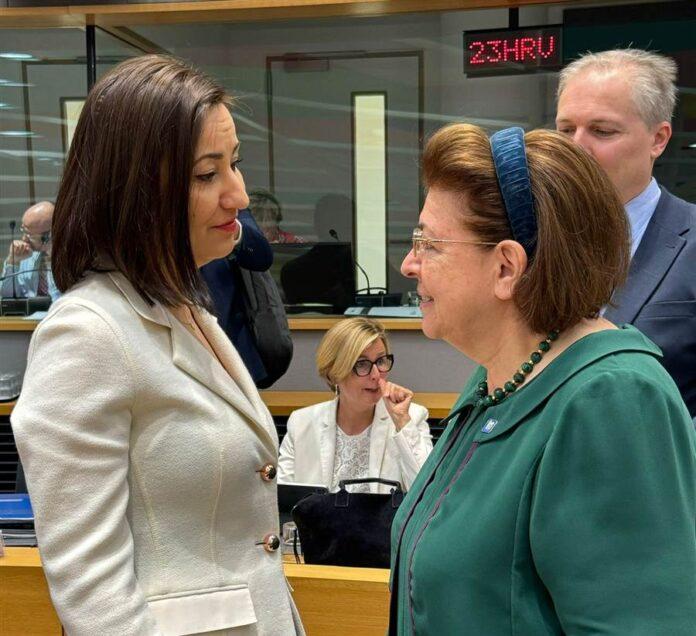 Λίνα Μενδώνη: Αναγκαία η επίλυση νομικών ζητημάτων, που εγείρει η Τεχνητή Νοημοσύνη, με την εφαρμογή πανευρωπαϊκού θεσμικού πλαισίου