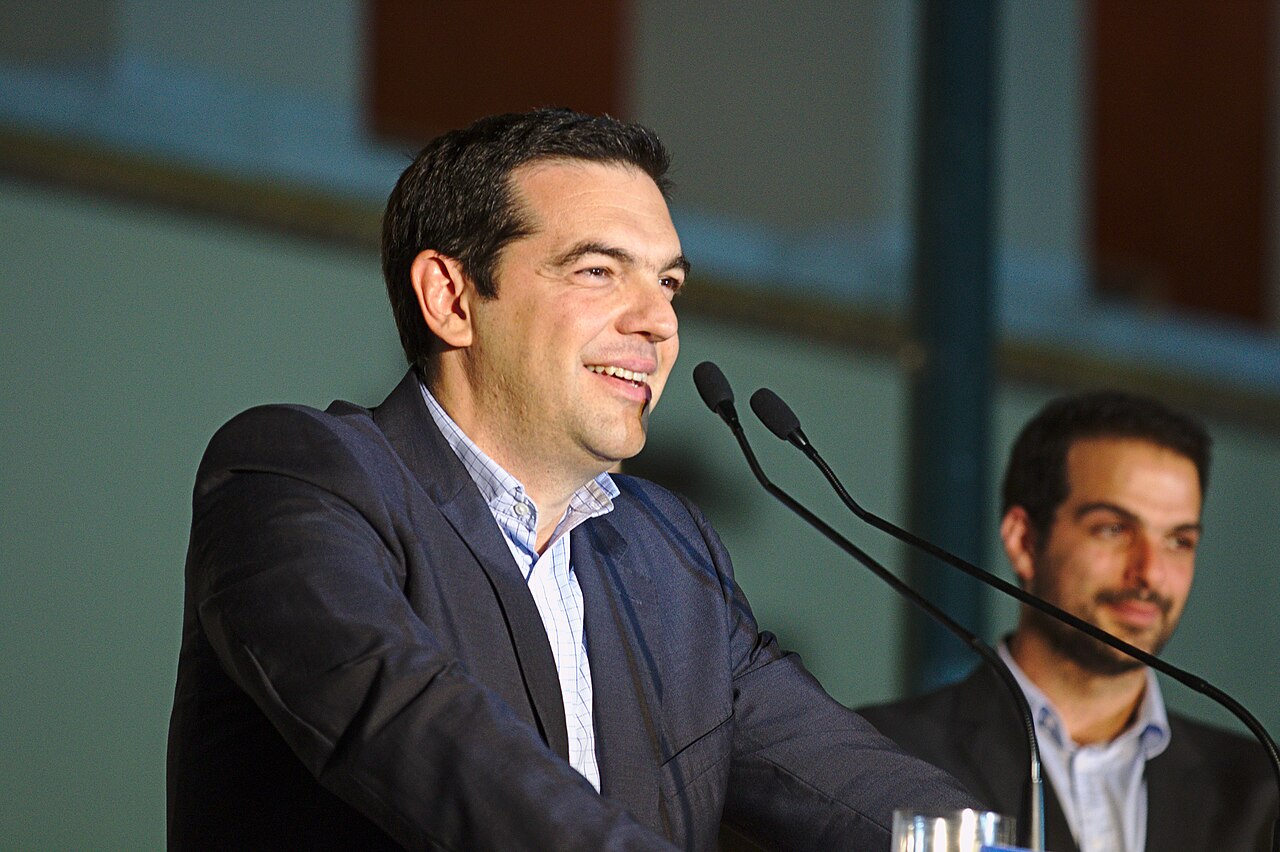 Σημαντικές πολιτικές εξελίξεις: Νέες στρατηγικές και συγκρούσεις στον πολιτικό στίβο