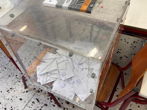Οι πολιτικές εξελίξεις της εβδομάδας: Συγχαρητήρια και αντιπαραθέσεις στην ατζέντα