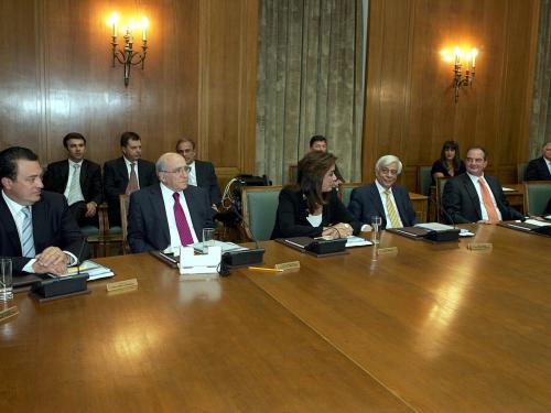 Η Πολιτική Σκηνή σε Κίνηση: Ισορροπίες και Δραστηριότητες