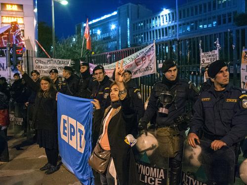 Πολιτικές Εξελίξεις: Στο επίκεντρο το ΠΑΣΟΚ και η στήριξη της κτηνοτροφίας