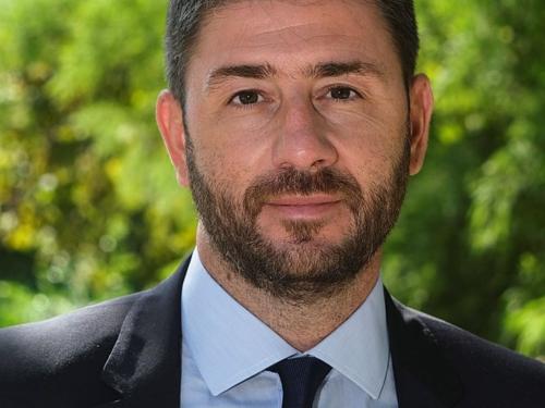 Πολιτικές εξελίξεις: Ανδρουλάκης, ΠΑΣΟΚ και ο ρόλος της ΝΔ