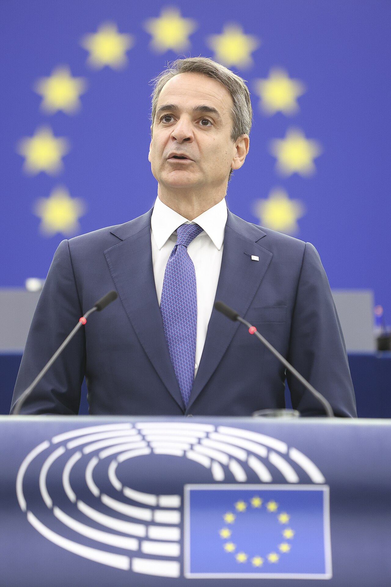 Σημαντικές πολιτικές εξελίξεις: ΠΑΣΟΚ, Μητσοτάκης και Διεθνείς Σχέσεις