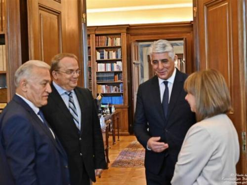 Συνάντηση της Προέδρου της Δημοκρατίας Κατερίνας Σακελλαροπούλου, με το νέο Προεδρείο της Κεντρικής Ένωσης Δήμων Ελλάδος
